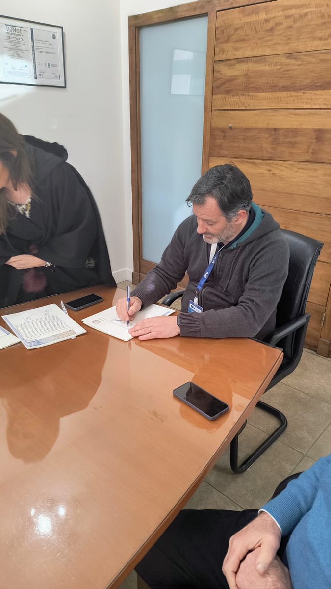 Firma de escrituras de viviendas del Barrio Vista Olivos - Mendoza Construye Línea II