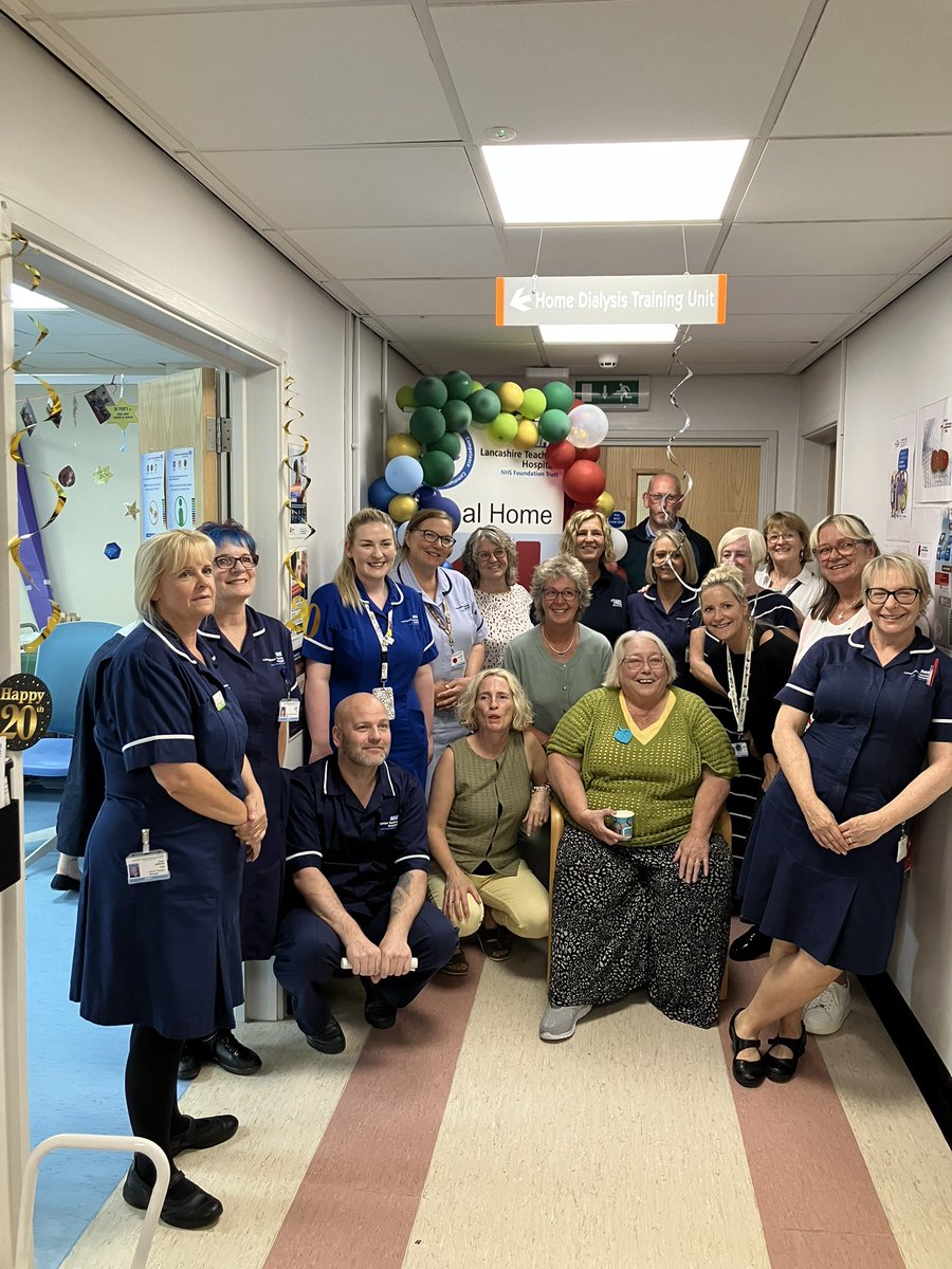 20 years of Renal Home Therapy 🌈Fantastic afternoon celebrating with staff from over the years 🎉 Well done Tracy who marked the occasion with an exceptional and moving poem 🥺