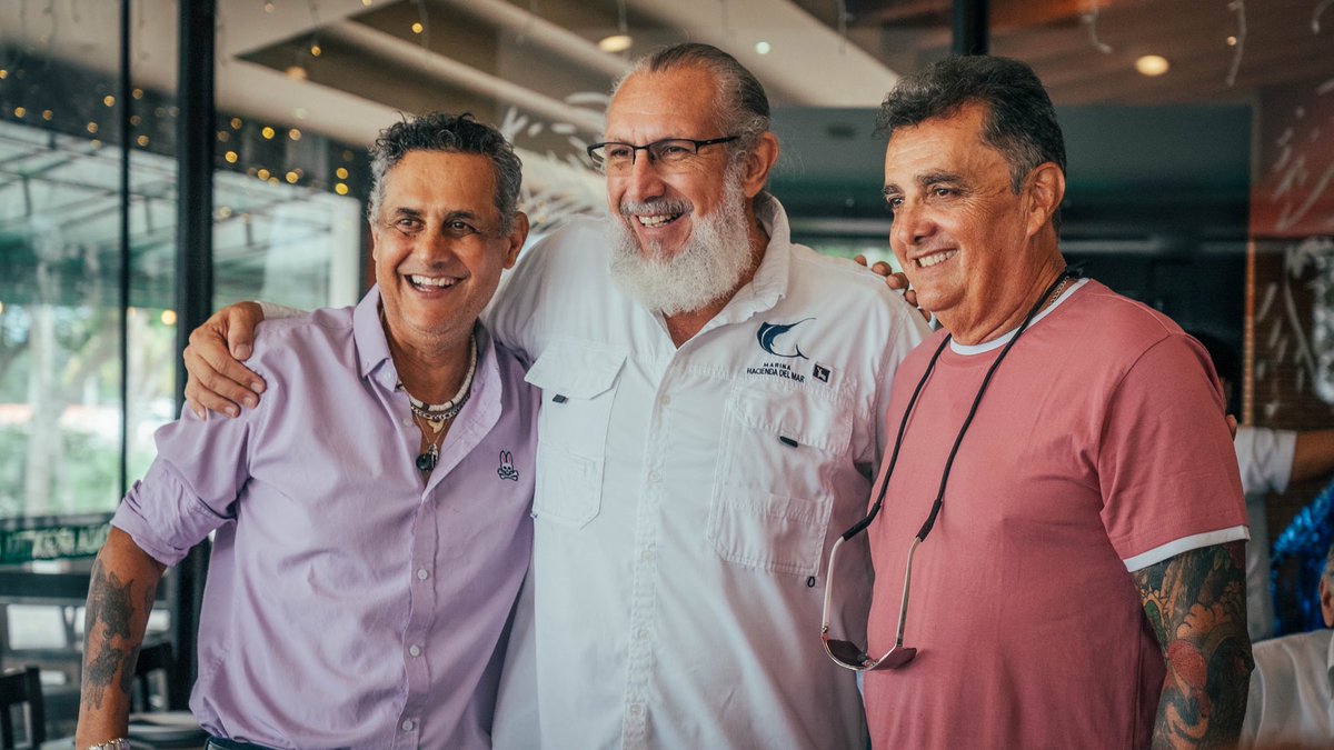 Gracias a todos los que nos acompañaron en la celebración del 33º aniversario de Asociados Náuticos Quintana Roo.

#ANQR #33Aniversario