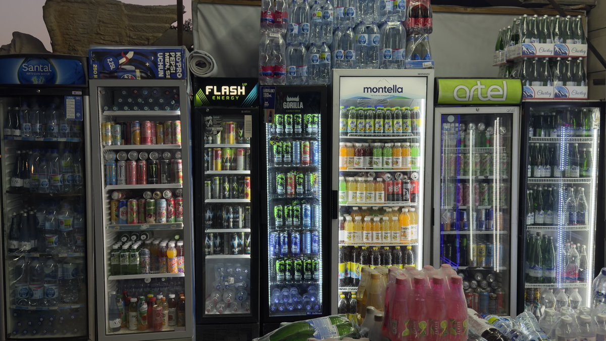 Qizlar: Pomada tanlashga qiynalaman.
Bollar: