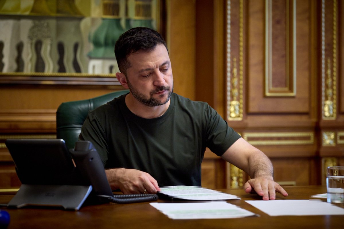 Volodymyr Zelenskyy / Володимир Зеленський (@zelenskyyua) on Twitter photo As always, a substantive and very good conversation with Canada’s Prime Minister <a href="/MarkJCarney/">Mark Carney</a>.
I expressed my thanks for the support of our people – military and financial assistance, sanctions against Russia. We discussed our current needs, foremost the strengthening of air As always, a substantive and very good conversation with Canada’s Prime Minister <a href="/MarkJCarney/">Mark Carney</a>.
I expressed my thanks for the support of our people – military and financial assistance, sanctions against Russia. We discussed our current needs, foremost the strengthening of air