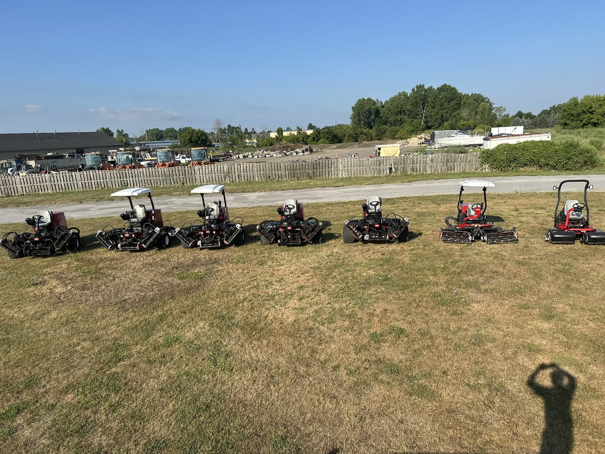 Valueturfllc's tweet photo. Big shipment of Toro equipment came in and is going fast! Call, text or DM for more information. https://t.co/jrDxyK4tkI