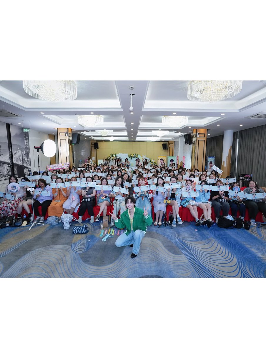 BasHatsanatPH's tweet photo. 29.07.25 | magiccubeth Update
IG Post Update : magiccubeth
📍https://t.co/Uk7iyvfBcF
Caption : BBAS ROMANTIC TRAVEL @basjtr 💛💚✨ #LEMONSCENTxBas
#บาสเด็กอ้วนที่แท้จริง
#บาสหัสณัฐ #bbasjtr @basjtr https://t.co/OqTMh0k8MC