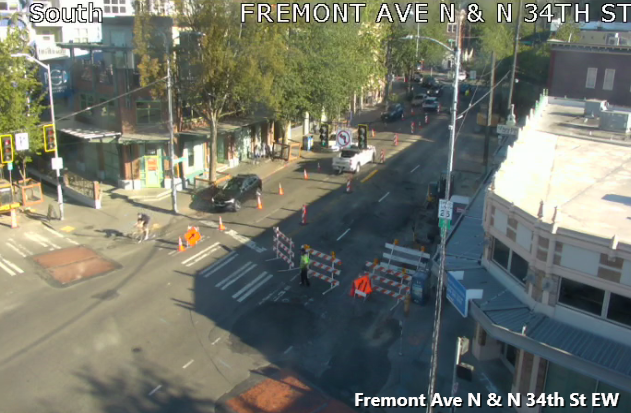 Дорожні роботи на Fremont Ave N між N 34 -м 35 -м