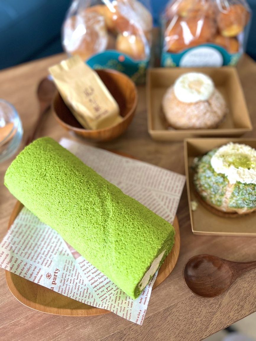 SweetCakeNY's tweet image. Delight in the perfect harmony of soft sponge and rich, creamy filling with our signature roll cake. It’s a flavorful masterpiece you won’t want to miss. Come to Sweet Cake and enjoy a slice today! #RollCake #SweetCake
sweetcakeny.com