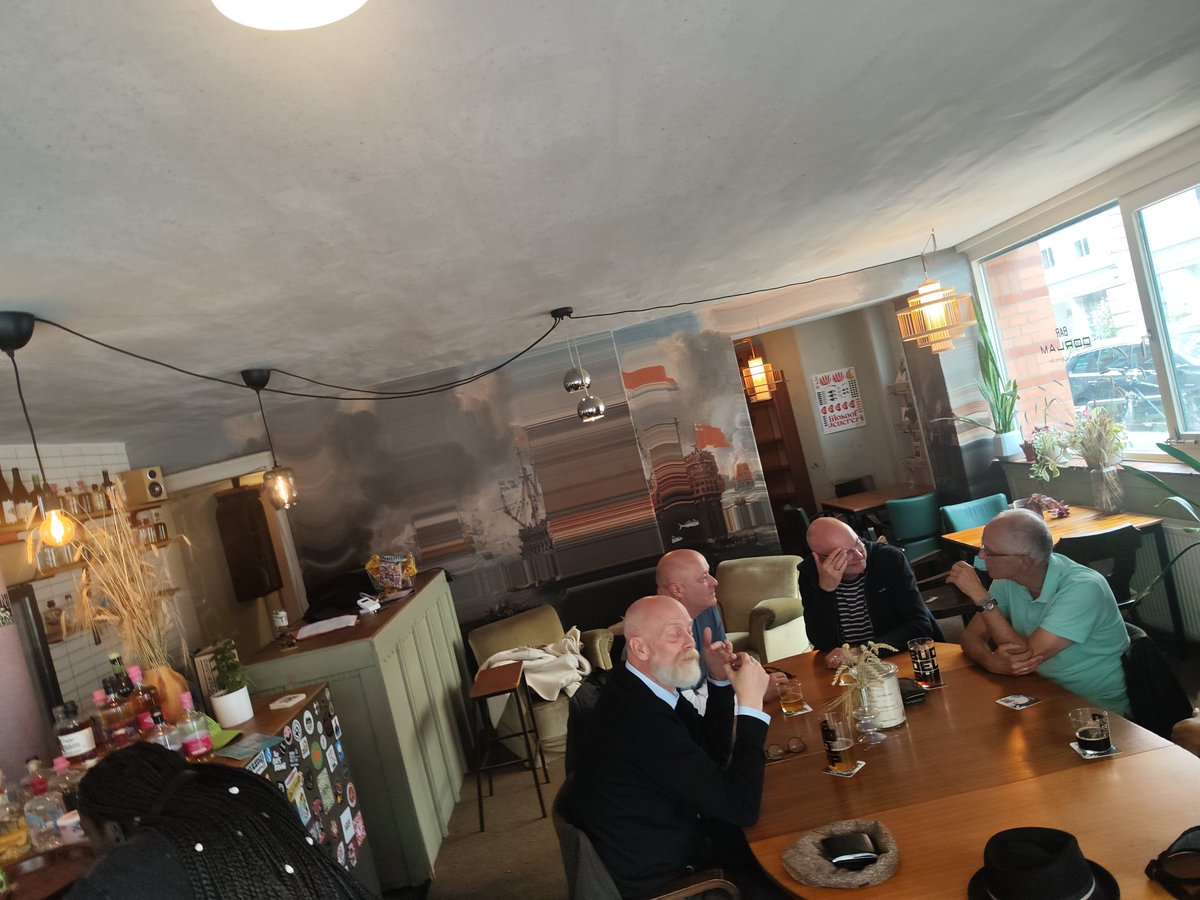 The European Bar Guide tweet media