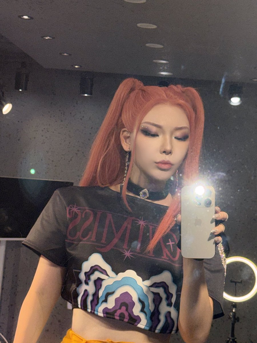 mira
#KPOPDEMONHUNTERS