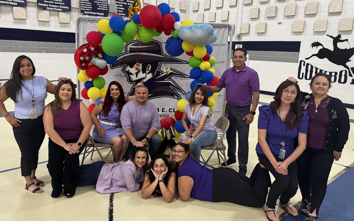 WalterEClarkeMS's tweet photo. Awkward Funny Family Pictures!!! We love our Cowboys Family!!!!#colorwars #gamechangers @JEstrada_CMS @LLopezJr_CMS https://t.co/CGfOMoxazx