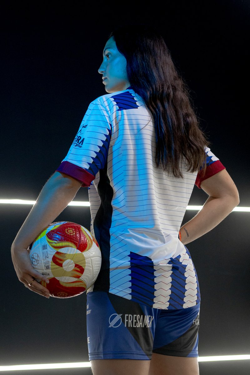 👕 Cuidando hasta el mínimo 𝒅𝒆𝒕𝒂𝒍𝒍𝒆 👀

#RealAvilésIndustrial 🔵⚪🔴