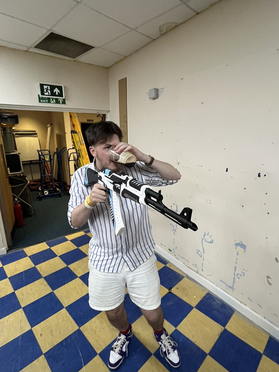 Freddie (@grimyrannarr) on Twitter photo 