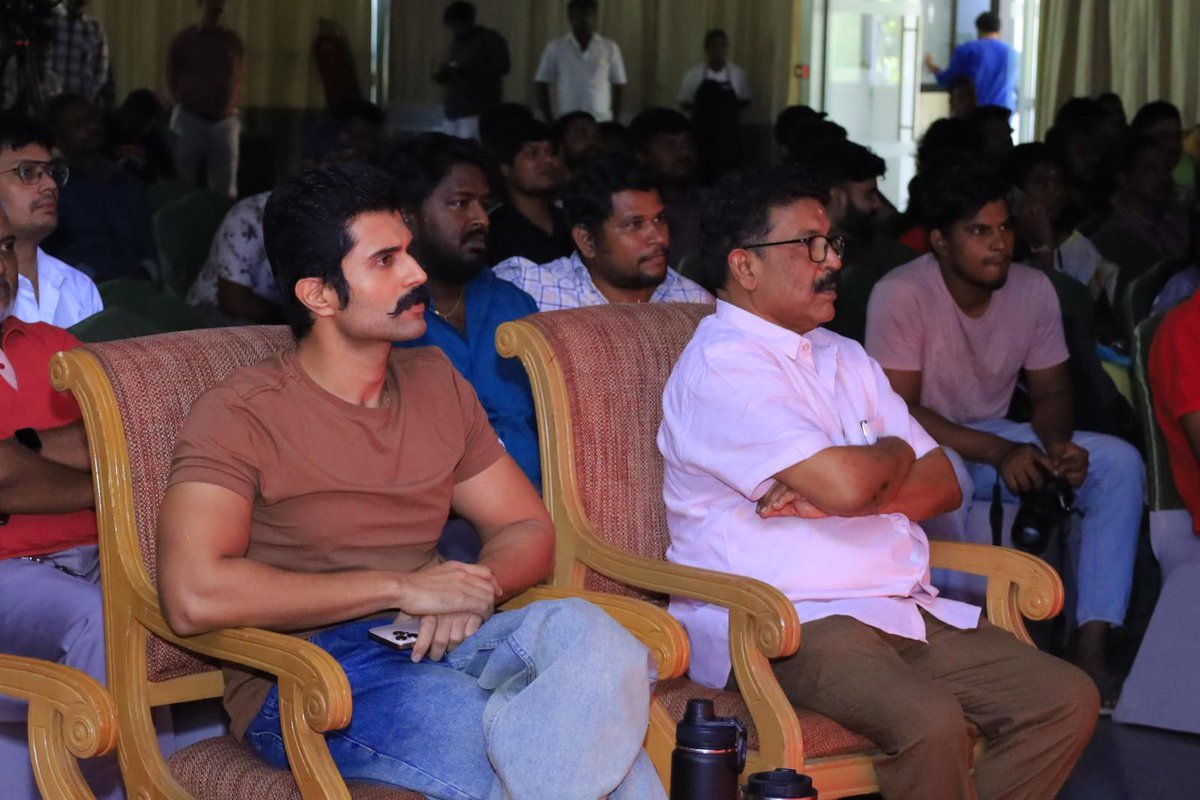 pudiharicharan's tweet image. Pics from #KingdomPreReleaseEvent in Chennai.

@TheDeverakonda starrer gearing up for July 31 release