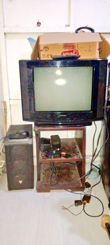 cbltJSTR_27's tweet image. FOR SALE: Samsung 21&quot; CRT TV + MBOX Android TV Box – PHP 6,000
Perfect for retro gaming (zero input lag!), VCR/DVD use, or streaming via Android TV.
Meetup: SM Southmall, Las Piñas
📲 Viber: +639937897481
#CRTV #RetroGaming #ForSalePH #LasPinas