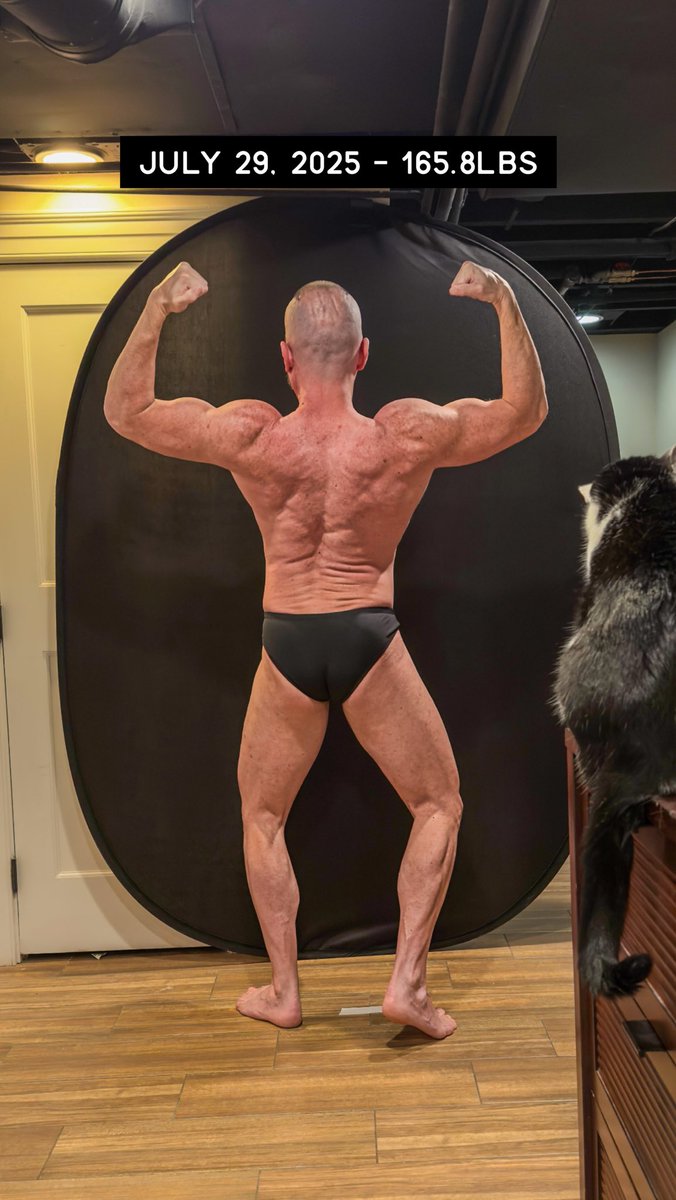 rtrose5's tweet image. Today’s check-in photos.