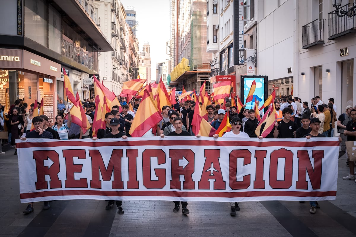 CanarioToday's tweet image. Llama &quot;moda&quot; a nuestro derecho a protestar por las injusticias que vivimos.

✈️🇬🇭 YA.