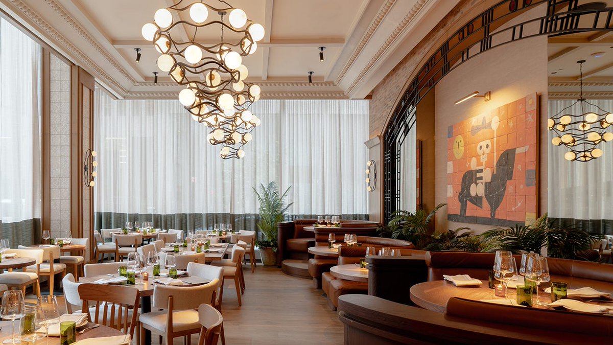 Cuerno, a new steakhouse in New York City, pays homage to northern Mexico’s culinary traditions. It’s the Mexico-based Costeño Group’s first restaurant in the United States ow.ly/aTV9106hi51