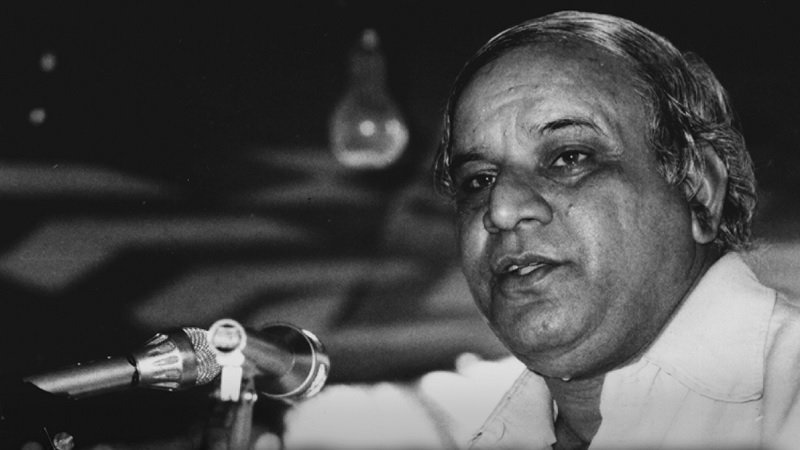 BSP ने बहुजन समाज को स्वाभिमान से जीना सिखाया और सत्ता अपने हाथ मे लेने का रास्ता बताया।

नागनाथ और सांपनाथ ने चंद लालची बहुजनों को चमचा बनना सिखाया।