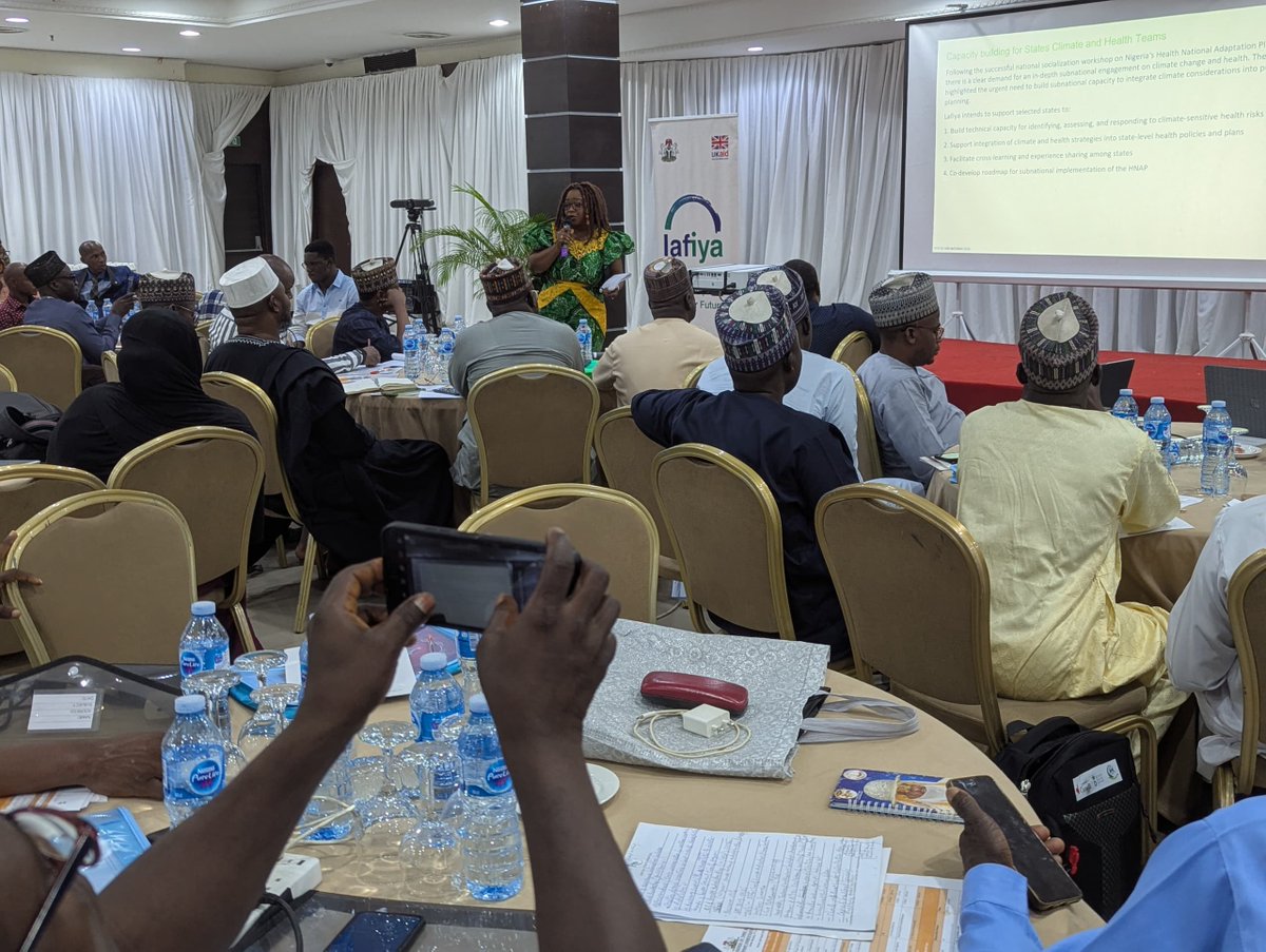 FMoHSW &amp; FCDO Lafiya co-develop roadmap to domesticate the Climate &amp; Health National Adaptation Plan in 15 states in Nigeria.
Key: inter-sectoral collaboration, vulnerability assessments &amp; stakeholder engagement.
#ClimateResilience #HealthAdaptation #FMoHSW #NPHCDA