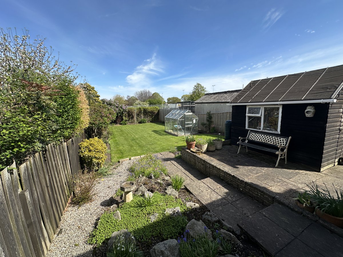 Gloucester Avenue, Grimsby, DN34 5BW - £164,950

- Traditional Bay Fronted Semi Detached House
- Mature Garden to Rear
- Four Bedrooms
- Gas Fired Central Heating

Full Details tinyurl.com/2ua6m2b9

#ForSale #Residential #Grimsby