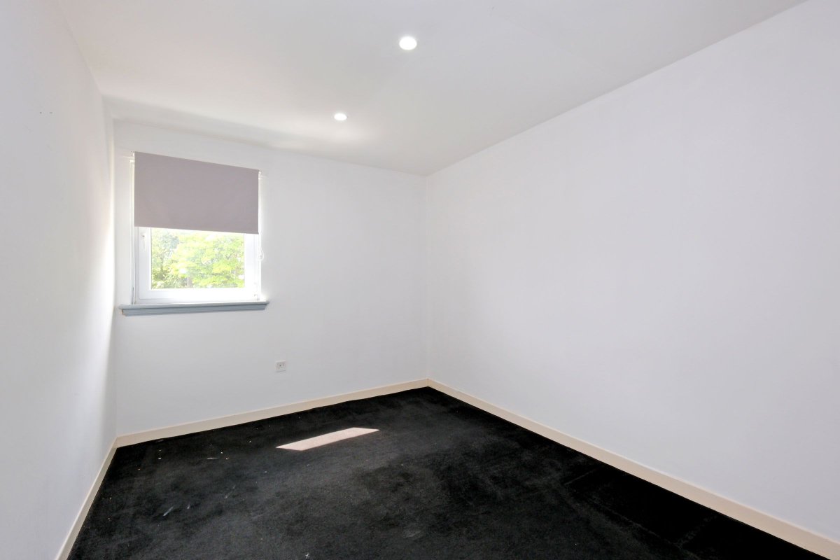 Peterkins (@peterkinsnews) on Twitter photo 🔔 NEW - Spacious Top Floor Flat with Fantastic Panoramic Views of the City 🔔
🔑 132 Cornhill Terrace, Aberdeen, AB16 5EW
💷 Offers Over £65,000
More info: peterkins.com/property/132-c…
Book a viewing:
📱 01224 428100
💻 propcen@peterkins.com
#Aberdeen #ForSale #Peterkins 🔔 NEW - Spacious Top Floor Flat with Fantastic Panoramic Views of the City 🔔
🔑 132 Cornhill Terrace, Aberdeen, AB16 5EW
💷 Offers Over £65,000
More info: peterkins.com/property/132-c…
Book a viewing:
📱 01224 428100
💻 propcen@peterkins.com
#Aberdeen #ForSale #Peterkins