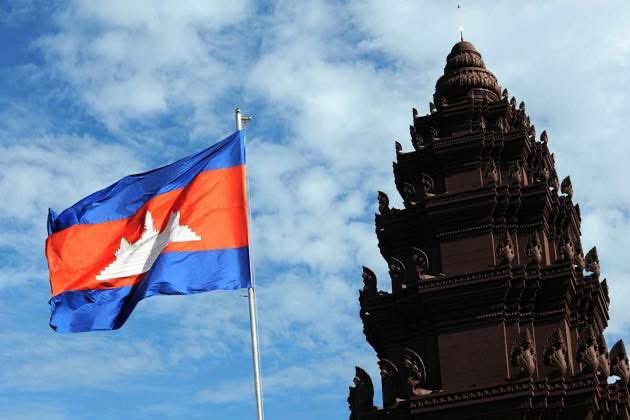 daughterofKhmer's tweet photo. Dear all nations around the world please stand with Cambodia. We just need justice. 

International Justice For Khmer . #ExposeThailandLies https://t.co/245RgxgHZZ