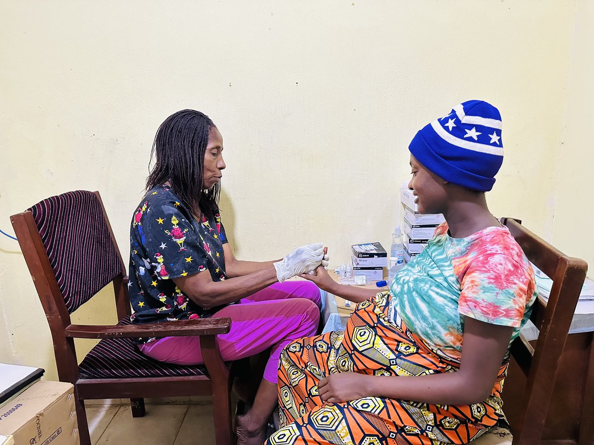Yesterday was World Hepatitis Day - here you see patients being tested during their ANC appointment at our Aberdeen Women’s Centre, Freetown, Sierra Leone.

#patienthealth  #womenshealth #FreedomFromFistula #freetown #sierraleone