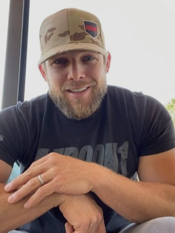 CityFireBoyz's tweet image. Fandomless Role-Play 

Descriptive writing and semi literate 

Gay 21+

Lewd mostly in dms 

Banter on TL 

 The Writer is male and 33 years old

No Minors! No Pxdo activity, will be blocked 

Firefighter from Texas 

Teddy Bear boy 

MS MV 

RT!