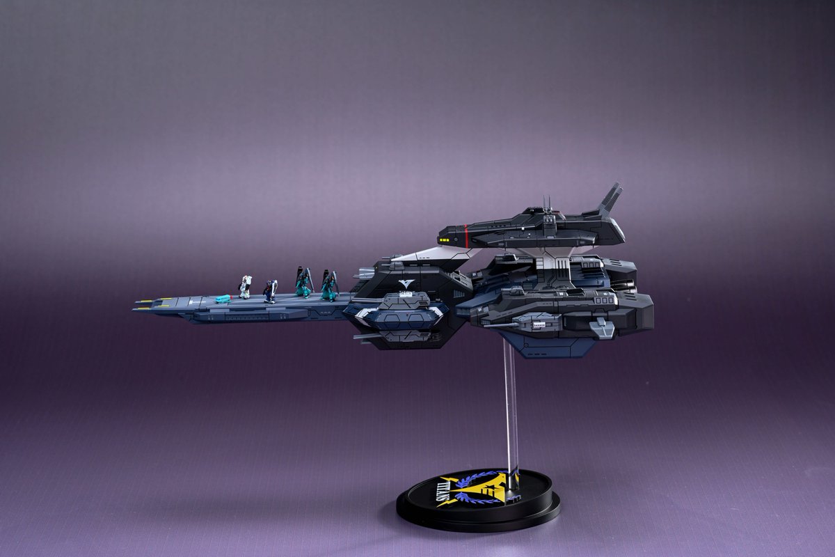 1/1700 ALEXANDRIA-CLASS TITANS アレキサンドリア級重型宇宙巡洋艦