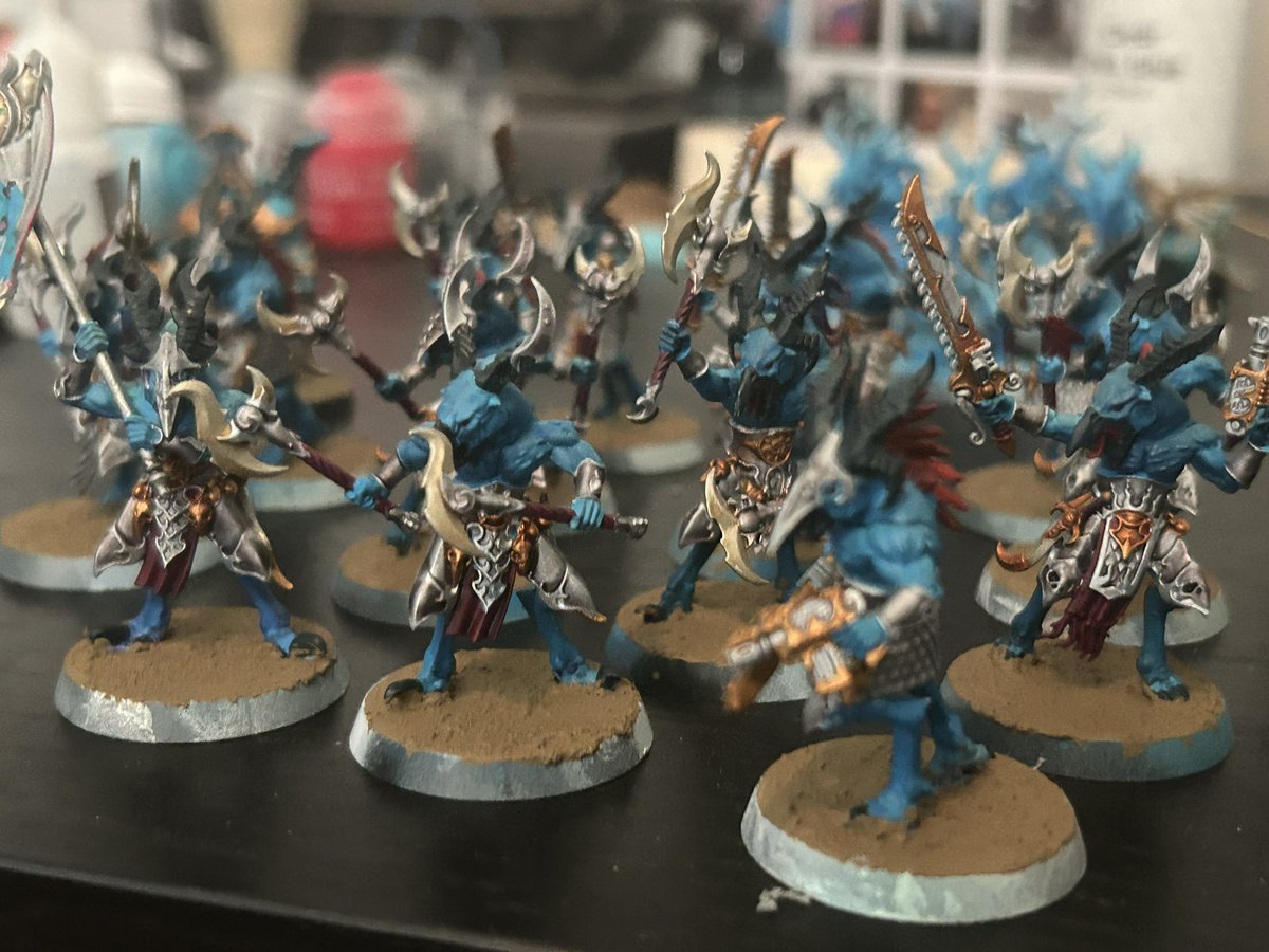 BygoneToast's tweet photo. Decided to start a Thousand Sons army. Definitely not the worst decision. Surprisingly fun to do despite the stigma of them being the worst to paint. 

#warhammer40k #WarhammerCommunity https://t.co/0oZXEMKmfu