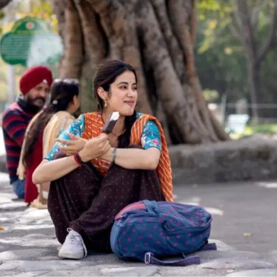 JustShowbiz's tweet photo. Colour Yellow Productions Marks 3 Years of Good Luck Jerry: Celebrates Storytelling Magic
#JanhviKapoor #AanandLRai #GoodLuckJerry
https://t.co/TOdJr6KQCx via @JustShowBiz https://t.co/mmXxMSHLks