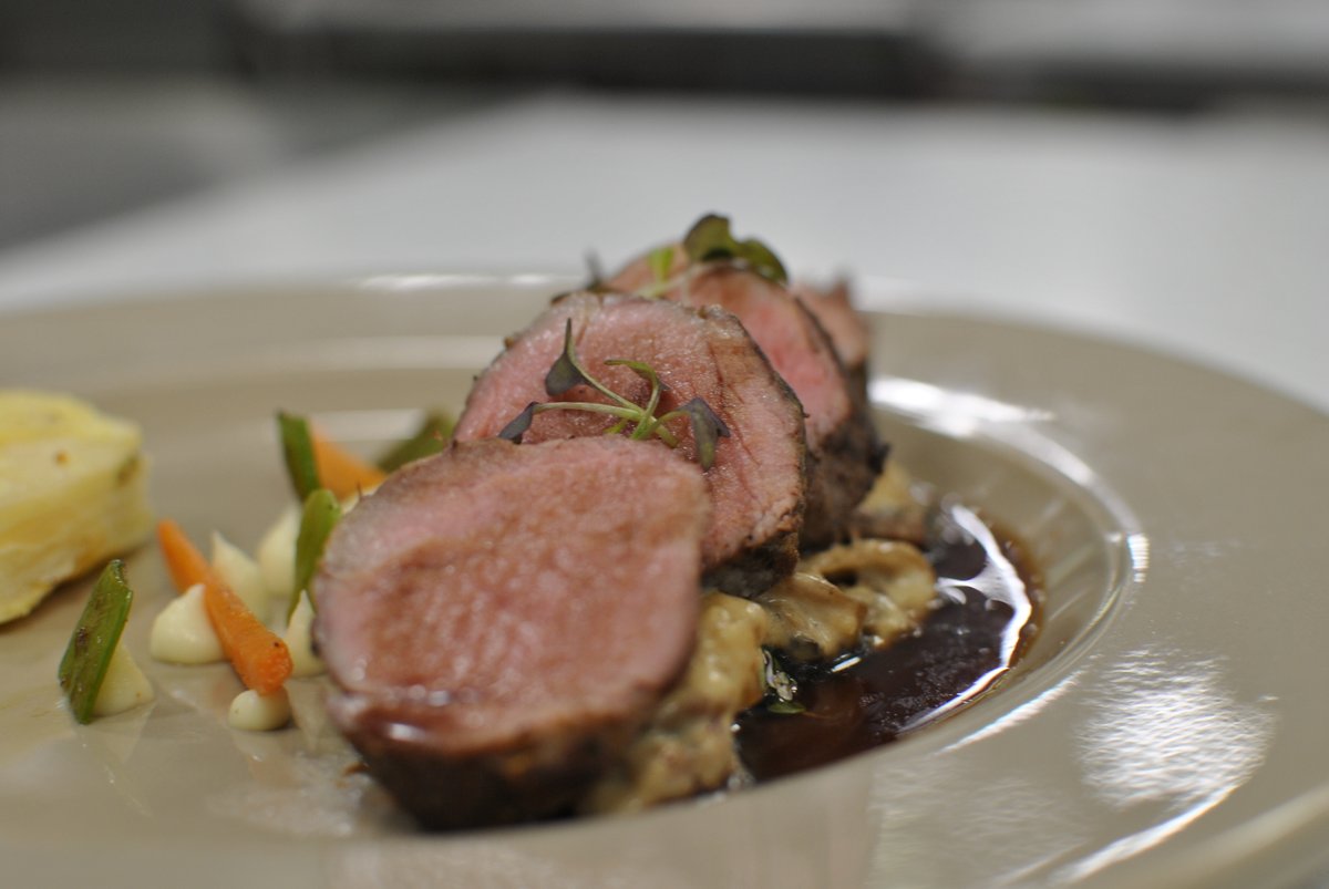 Σπούδασε Μαγειρική στο Intercollege.
Πτυχίο ή Δίπλωμα – Επισιτιστικές Τέχνες
Μαγειρική – Ζαχαροπλαστική Αρτοποιία και Τραπεζοκομία
-Βραβευμένη δύο φορές ως η καλύτερη σχολή της Νότιας Ευρώπης.

Πληροφορίες 22 8425 00 ή στο intercollege.ac.cy/el/register-cu…