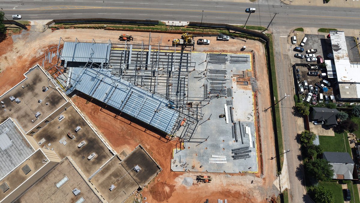 buildwithlingo's tweet photo. Get a bird's eye view of the steel progress at Taft Middle School! We're pleased to partner on the expansion of the school's building with @OKCPS, Butzer Architects and Urbanism, and Bennet Steel. #buildwithlingo https://t.co/FB2NJlJmXS