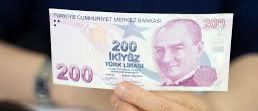 Türkiye’nin en büyük banknotu olan bu paraya günümüz Türkiyesinde sadece 
1 paket sigara 🚬
1 şişe bira🍺 alabilirsiniz

2009’da tedavüle girdiğinde 
100 şişe bira 🍺 
Yahut 50 paket sigara alınabiliyor du