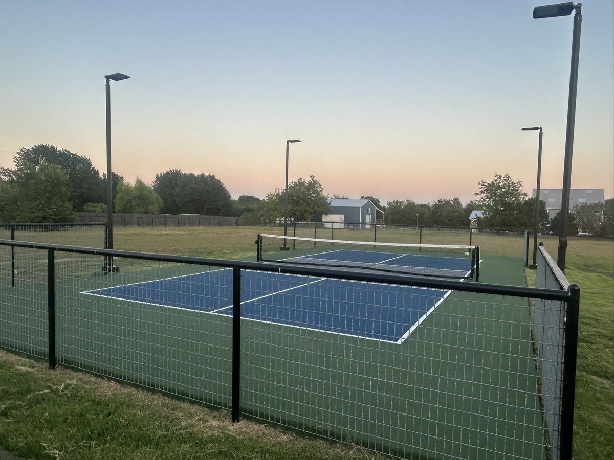 SMASH Acres Court is DONE! 🏓
100 days, rain delays, &amp; vendor chaos—but totally worth it. Felt like Christmas morning hitting that first ball!

Huge thanks to:
✨ Galaxy Electric
✨ Lone Star Surface Pros
✨ R&amp;B Premier Exteriors
✨ Dave Price Landscaping

Let’s play #pickleball