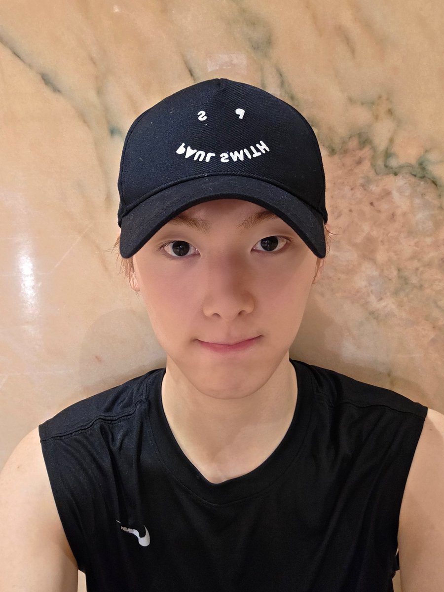 offclASTRO's tweet photo. D-day 2
두근두근 너무 재밌을 것 같아요☺️
로하 응원법 기대할게요💜헤헤
따나잇 https://t.co/xt2AYalxTu