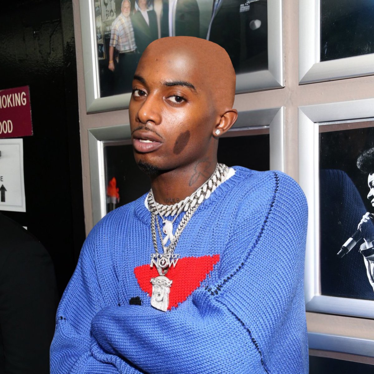 _CapTV's tweet photo. Playboi Carti reveals that he went BALD earlier this year ‼️

“One album every five years is too much [stress], I lost my hair and sh*t’

Carti explained that he bought hair plugs to ‘hide his shame’, with fans now dubbing him ‘Plugboi Baldi’ 👀

- via Complex https://t.co/lApW7mGGbP