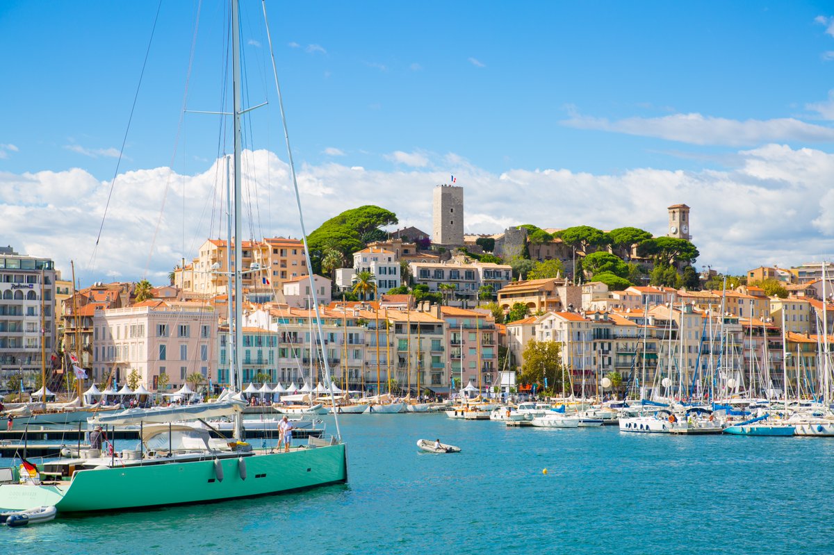 Sail from Lisbon to Nice in ultra-luxury with EXCLUSIVE savings! 🤩 

🚢 Silver Shadow
🗓️ 17 March 2026
🌙 10 nights
Vista Suite WAS £6,700pp NOW £4,241pp
View the full itinerary ➡️ sixstarcruises.co.uk/cruise/silverS…

Call our Cruise Concierge to book on 0808 278 4192 ☎️