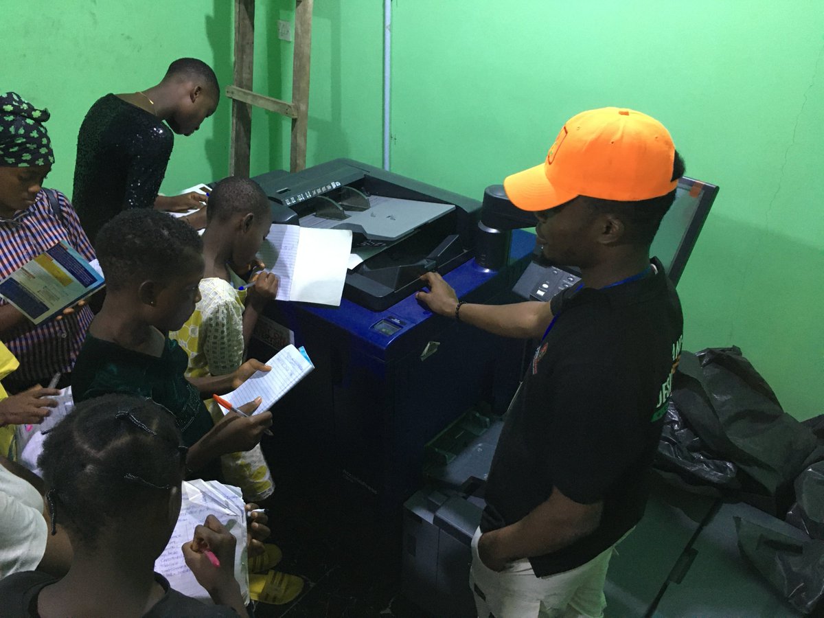HopecityCharity's tweet photo. Hope through Exhibition
Excursion with our children at "PrintingSolutions" printing press where they: Design, Brand, Print &amp; Promote.
#Charitywork #Children #printingpassion
@save_children @WHO @JuliennesWorld @UNICEF_Nigeria https://t.co/A3C00b9Y2f
