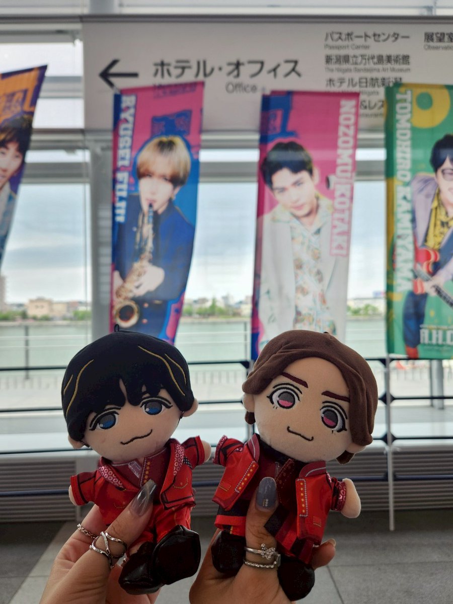 sshikakatann's tweet photo. 大好きな小瀧さん29歳おめでとうございます
今年も素敵な1年になりますように

背が高くてスタイルが良くてイケメンでかっこいい私のスーパーアイドル小瀧さん‼️

小瀧くんが好きすぎて同じ道走りたくて免許とって大洗ドライブしたのも懐かしいな〜

#小瀧望誕生祭2025 https://t.co/FX6TsQxl6Q