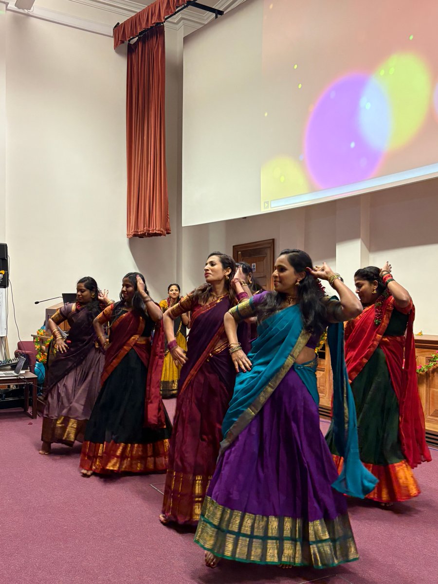MFTnhs's tweet image. In honour of South Asian Heritage Month, our Equality, diversity and inclusion (EDI) team hosted a South Asian Heritage Month event today to celebrate the rich and diverse routes connecting us all. 

This year’s theme was #RootsToRoutes.

#MFT #SouthAsianHeritageMonth
