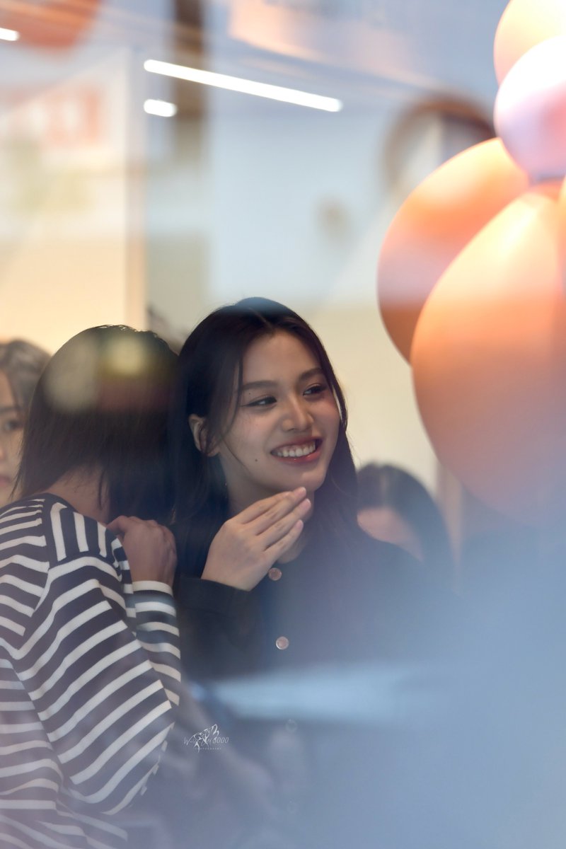 250729

ถ่าย Moment ดั้บ 🫡

#emiamily #beonnnie 
#ikonshop #emibonnie