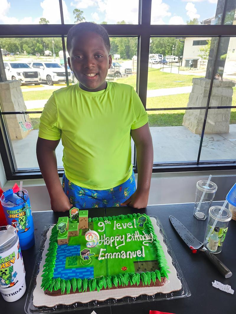 Sw_Sheena's tweet photo. I’m a finalist in The Retreat RV, Cabin &amp; Camping Resort’s Story Contest. Help me rally votes: https://t.co/H013LVj0zx https://t.co/wxcqloq8TF