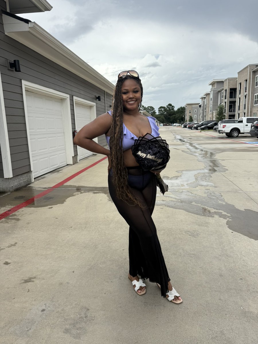 turned 25 last month 🤍