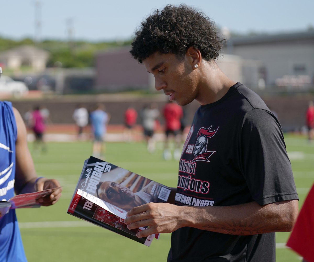 TRIPLE COVERAGE: For the third year in a row, the Harker Heights Knights football team was selected to grace the cover of a special commemorative edition of Dave Campbell’s Texas Football magazine!

After head coach Mark Humble explained the significance and expressed gratitude