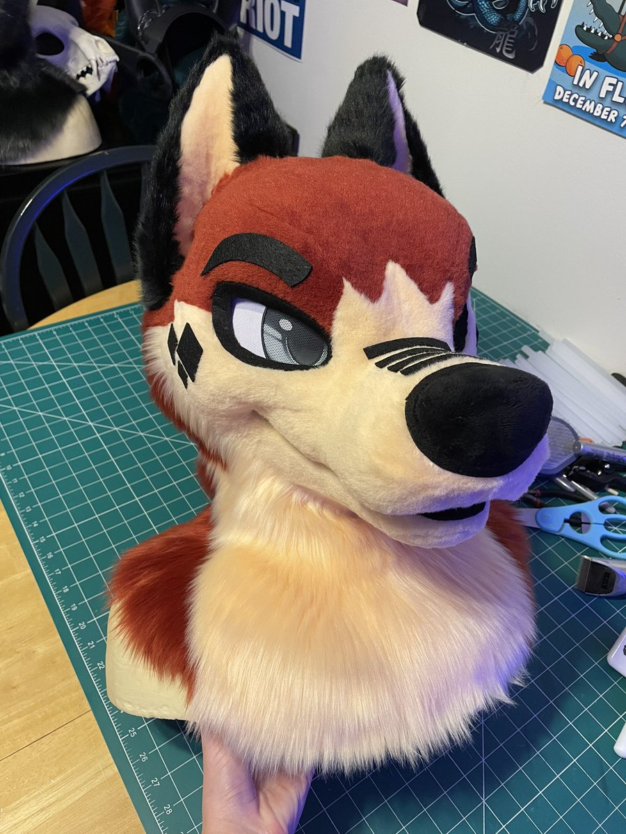 I LOVE using <a href="/Latinvixen/">Val / LatinVixen</a>’s bases, they turn out so clean looking. This is a WIP for <a href="/TexxHoldEm/">TexxRex</a>, gotta add some hair and piercings yet!