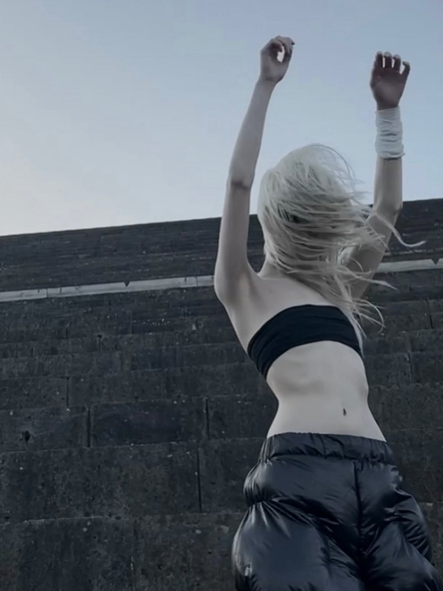 I’m bringing friends on tour <3
linktr.ee/dainelive