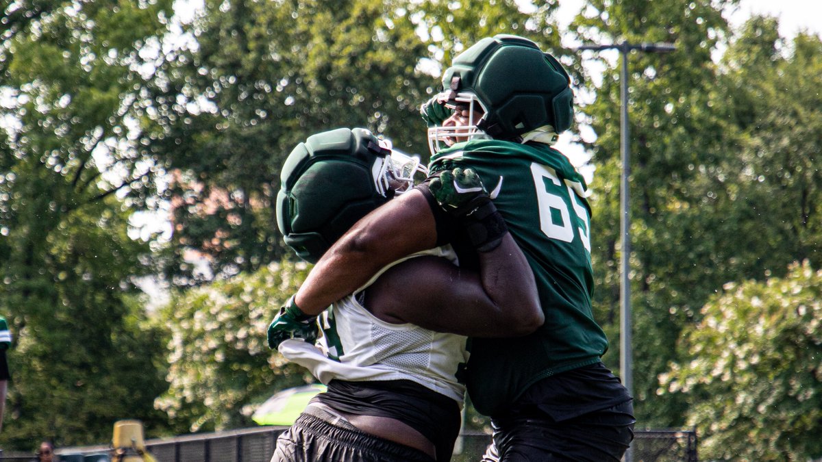 Charlotte Football tweet media