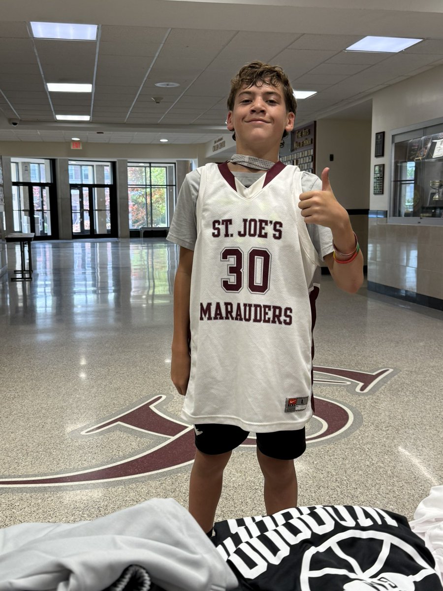 Noah Oliveri rocking the famous Louie Oliveri 13’ jersey at Day 2 of SJCI Basketball Camp!  

#thebrotherhood 
#wooo