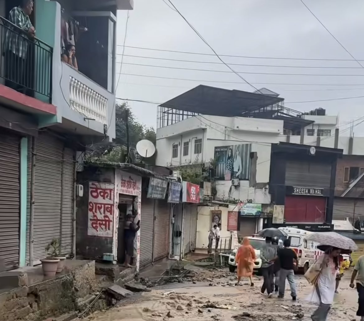 hellroccker's tweet photo. @SukhuSukhvinder And what about Mandi disaster, kamaal hai. Seriously aap Himachal ke CM ho. Maaf karo 🙏 https://t.co/VbmHSd6tvF