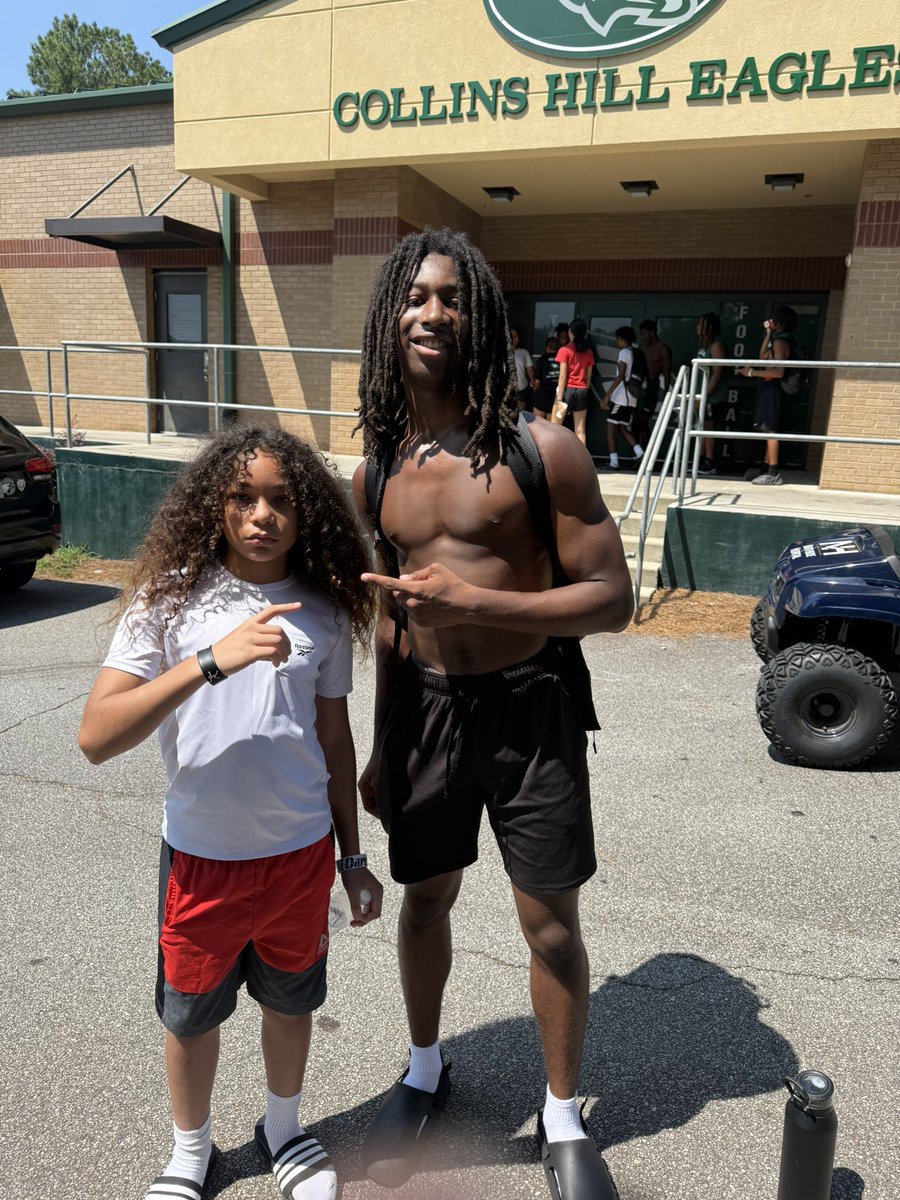 LOCKED IN WITH MY BIG BRUHS AT THE HILL <a href="/QB1_Cross/">Makyree “Dudda” Cross QB</a> &amp; <a href="/ChandlerMc12/">Chandler McCarver</a>  <a href="/CoachBeck56/">CORY BECK 🦅🏈</a> <a href="/SwickONE8/">Drew Swick</a> <a href="/SCOOBZILLA730/">SCOOBZILLA 730</a> <a href="/CollinsHillFB/">Collins Hill Eagles Football</a> FLY EAGLES FLY /THE HILL🔥🔥🔥💪🏾💪🏾💪🏾