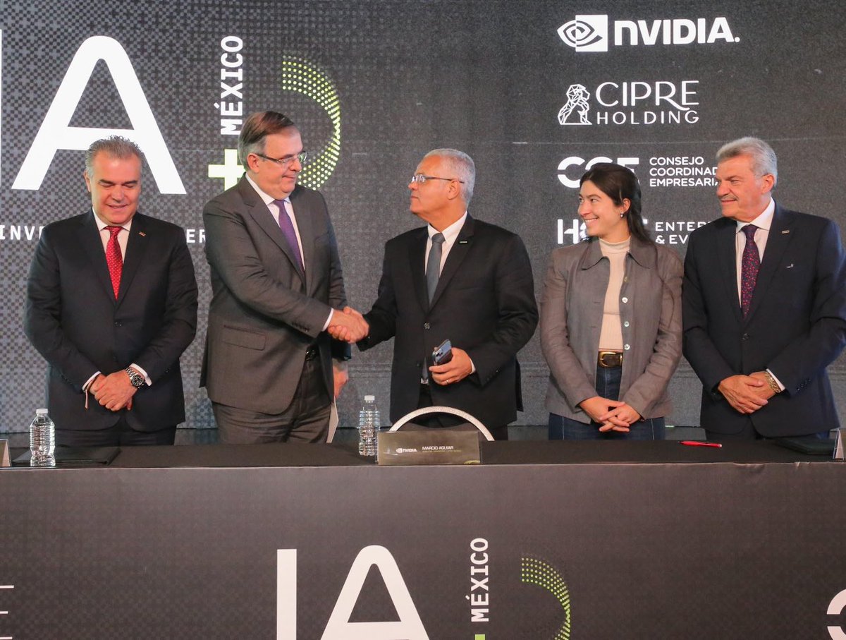 12 y 13 de noviembre evento internacional con Nvidia en la CDMX ,lenguaje propio en Inteligencia Artificial, acceso a 5.3 millones de estudiantes universitarios y 5 millones de unidades económicas en todo el país. Gracias Marcio Aguilar ,Director de Nvidia !!